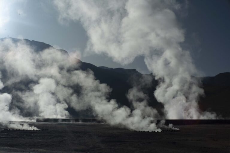 Denise Ferreira da Silva & Arjuna Neuman, Ancestral Clouds Ancestral Claims, 2023, Filmstill, Courtesy die Künstler*innen