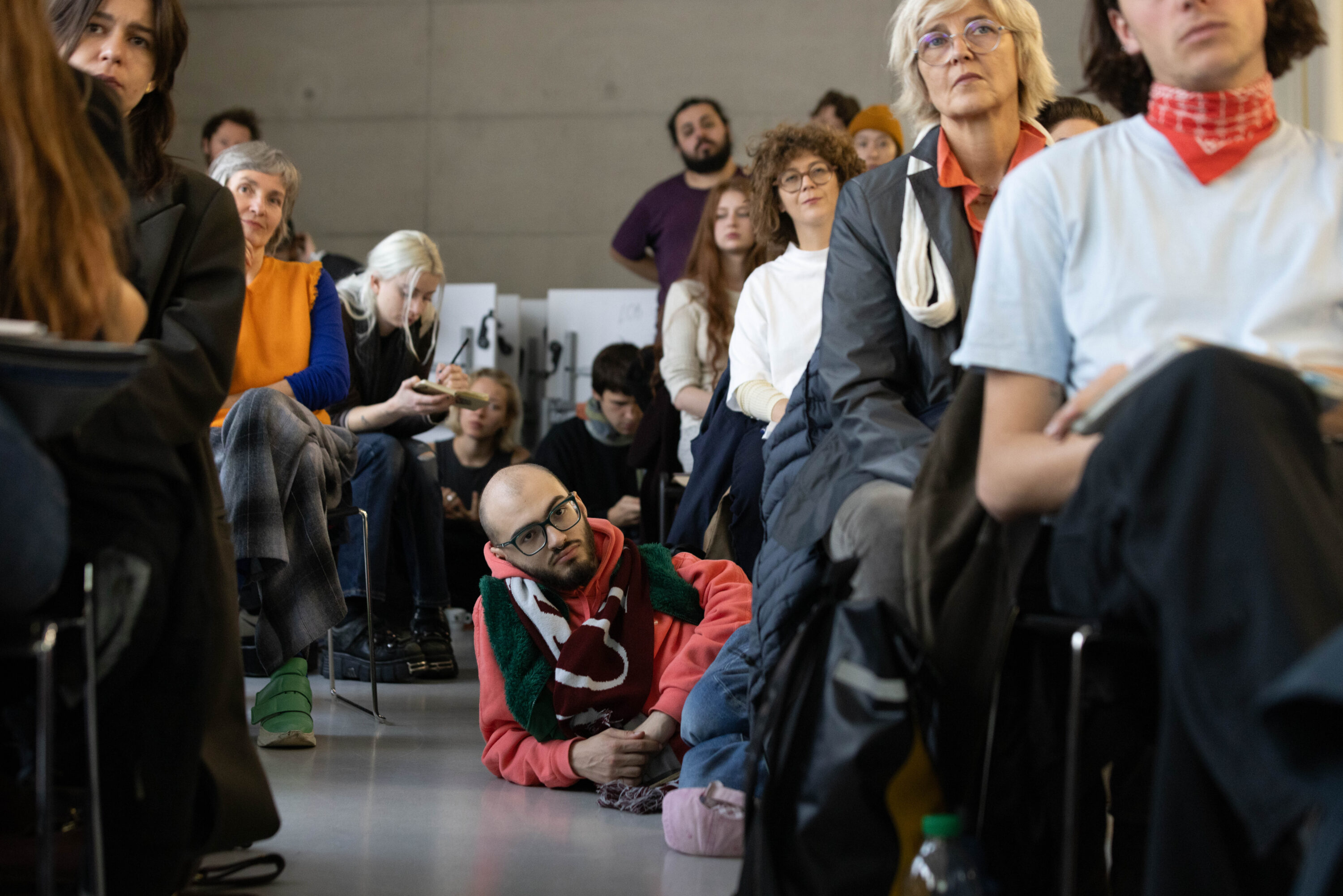 VIENNA ART WEEK 2023: Lecture Tino Sehgal (Universität für angewandte Kunst, 14.11.2023) Foto: eSeL.at - Lorenz Seidler