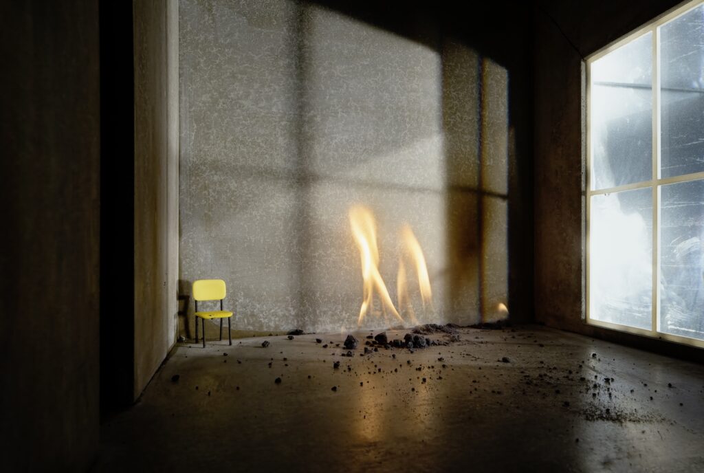 Bernd Oppl_ Fire place, 2025, Duratrans, MDF, LED, Elektronik, 80 x 120 cm