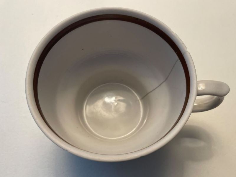 Mug
Katherine Bisquet Rodríguez, 1993
Writer, Emigrated in 2021
Resides in Madrid